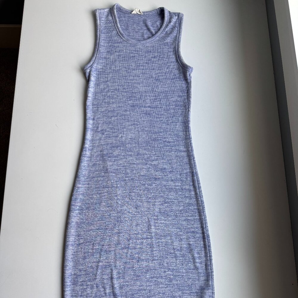 Slim fitting cotton sleeveless calf-length dress